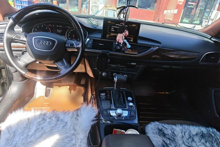 Used Audi A6L 2014 TFSI Standard Model Center Console