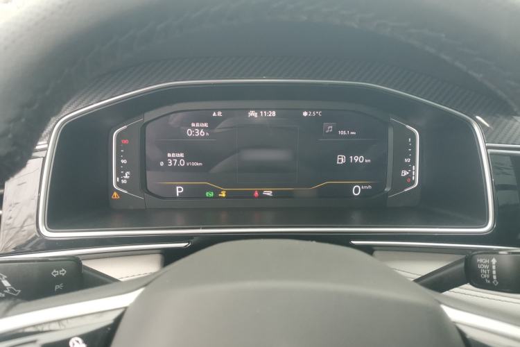 Used Volkswagen Tiguan L 2022 330TSI Automatic Two-Wheel Drive R-Line Enhanced Edition