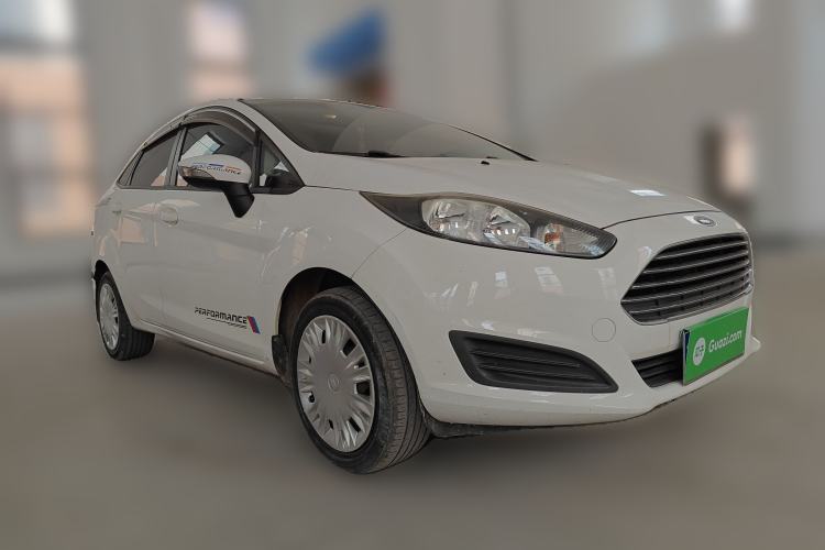 Used Ford Fiesta 2013 Sedan 1.5L Manual Fashion Edition
