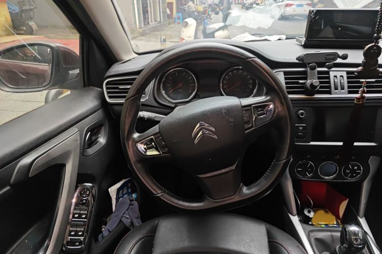 Used Citroen C3-XR 2015 1.6L Manual Pioneer Model
