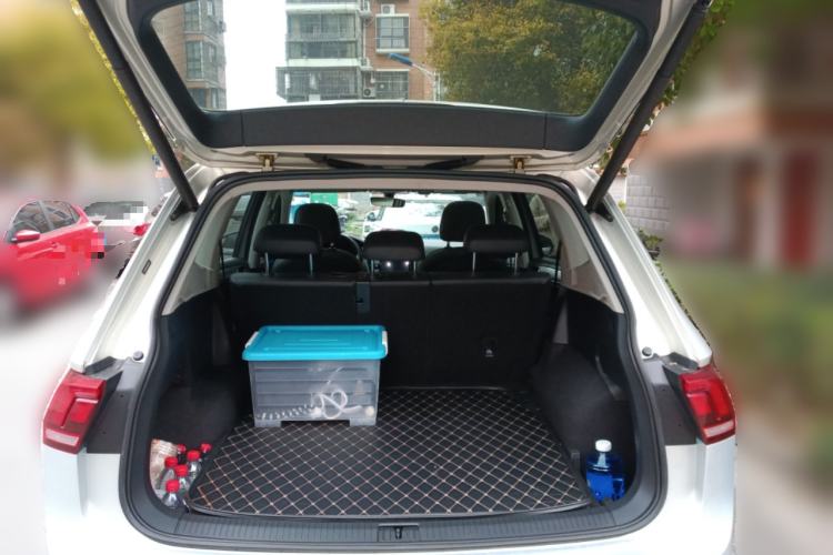 Used Volkswagen Tiguan L 2019 330TSI Automatic Two-Wheel Drive Smart Luxury Version China VI Standard