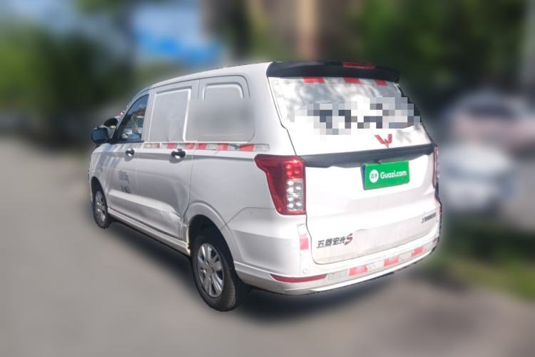 Used Wuling Hongguang 2019 1.5L S Basic Window-Sealed Vehicle China VI LAR
