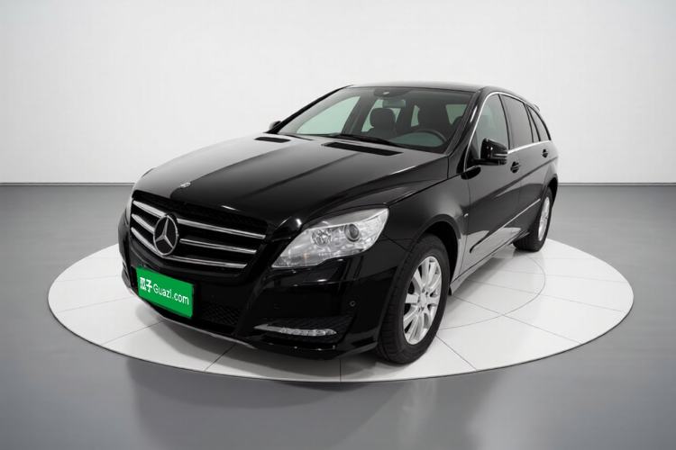 Used Mercedes-Benz R-Class 2017 R 320 4MATIC Business Edition Prestige Model
