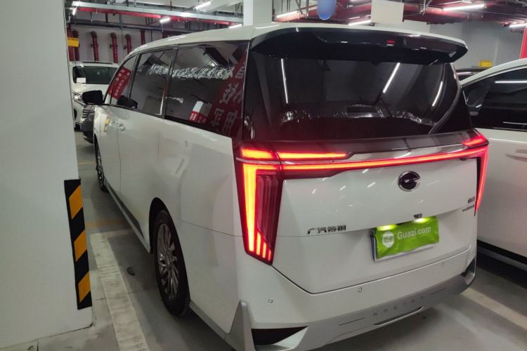 Used GAC Trumpchi M8 2023 Zongshi Series Dual-Motor YuZun Edition Exterior 2