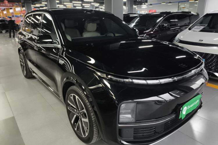 Used Li Auto L9 2024 Ultra Model Front Right 45 Deg