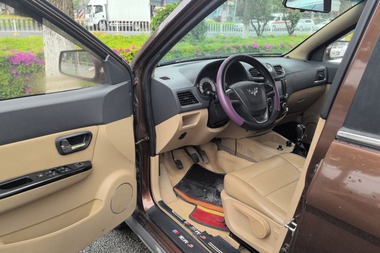 Used Wuling Hongguang 2014 1.5L S Comfort Model Driver Seat