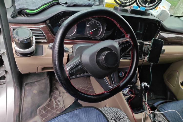 Used CHANGAN KUAYUE Xing V5 2021 1.6L Fortune-Attracting Deluxe Model DAM16KR