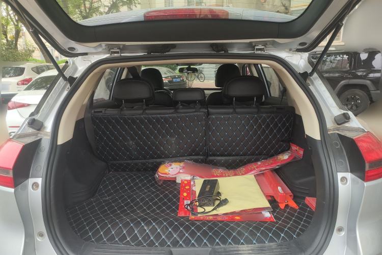 Used Geely Auto Emgrand X7 Sport 2016 1.8TD Automatic ZhiShang Model