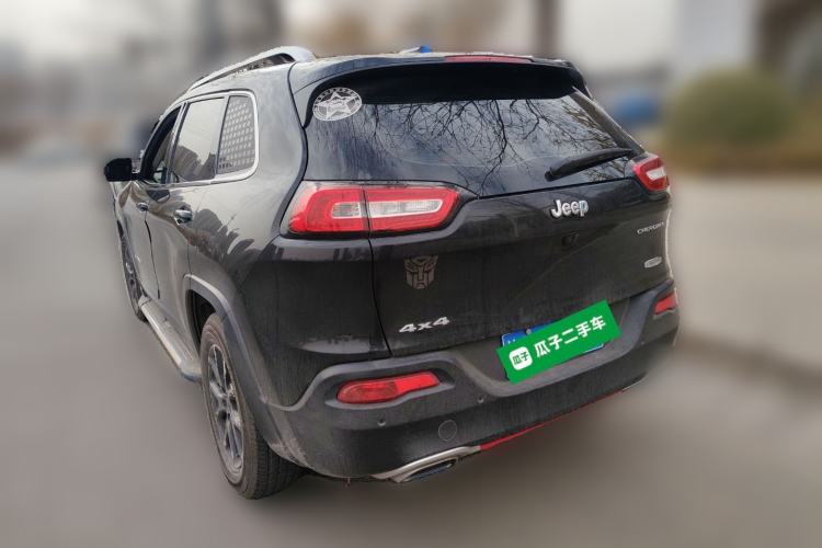 Used Jeep Cherokee 2016 2.4L Professional Smart Version