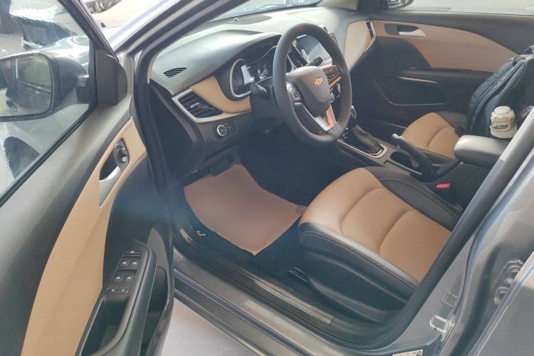 Used Chevrolet Monza 2022 320 Automatic Enjoyment Sunroof Version