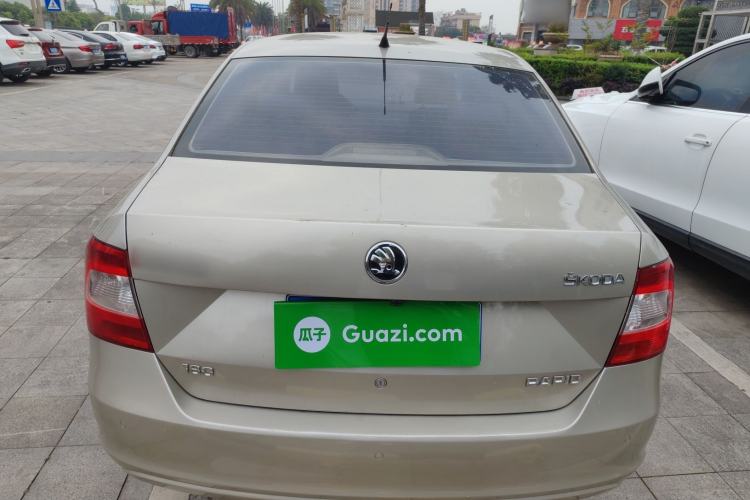 Used Skoda Rapid 2016 1.6L Manual Trend Edition
