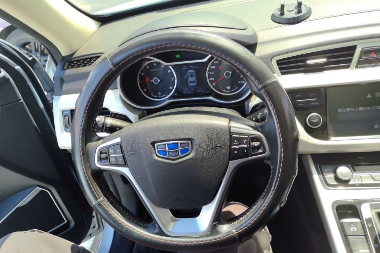 Used Geely Auto Emgrand X7 Sport 2018 1.8TD Automatic Two-Wheel Drive Zhiya Model Steering Wheel