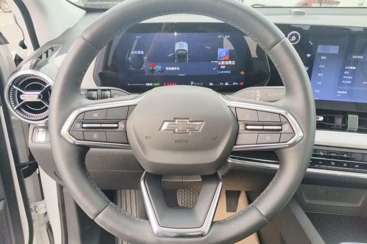 Used Chevrolet Equinox Plus 2024 155km ACTIV Ultimate Edition
