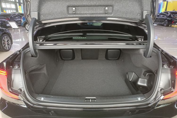 Used Volvo S90 New Energy 2024 Plug-in Hybrid Four-Wheel Drive Long-Range Luxury Smart Edition