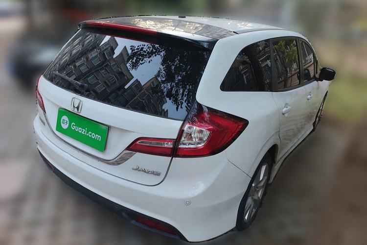 Used Honda Jade 2014 1.8L Automatic Comfort Elite Version 5 Seats
