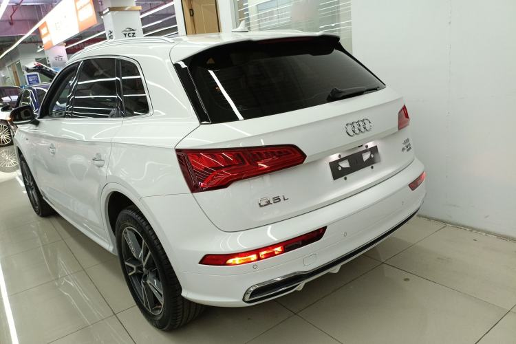 Used Audi Q5L 2018 45 TFSI Prestige Fashion Edition China V Emission Standard Rear Left 45 Deg