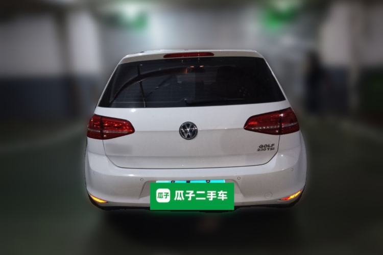 Used Volkswagen Golf 2016 230TSI Automatic Luxury Version
