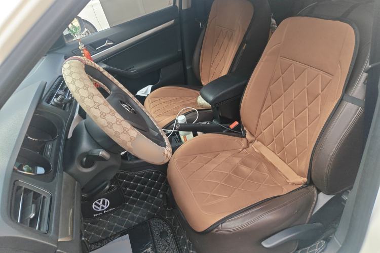 Used Volkswagen Lavida 2019 1.5L Automatic Fashion Edition China VI Left Front Seat