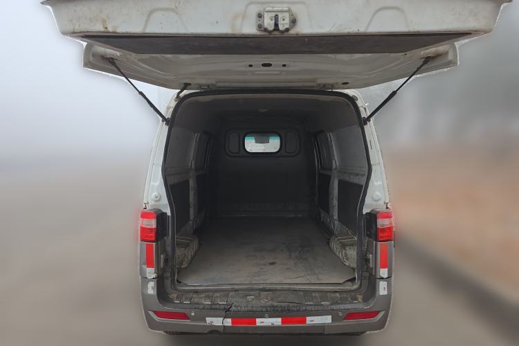 Used Jinbei Hiace X30 2022 1.5L Cargo Version China VI SWC15M Trunk