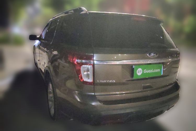 Used Ford Explorer 2013 3.5L Deluxe Model