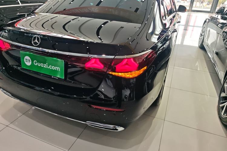 Used Mercedes-Benz E-Class 2024 E 300 L Stylish Model