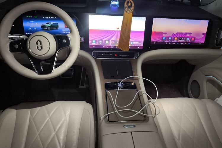 Used Hima AITO M9 2024 Range-Extended Max Edition 42 kWh 6-Seater Version
