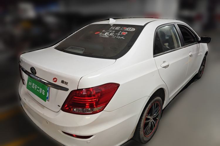 Used BYD Surui 2015 1.5L Manual Luxury Model

