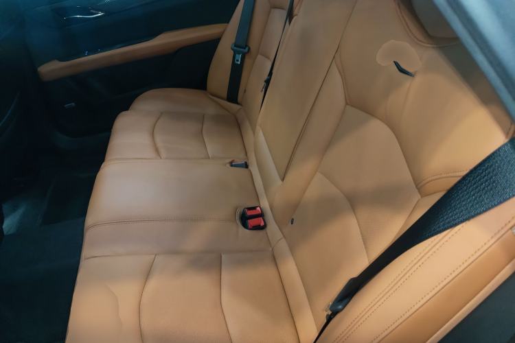 Used Cadillac CT6 2022 28T Luxury Edition Left Rear Seat