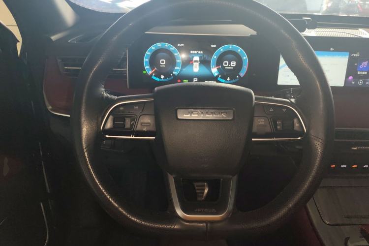 Used JETOUR X70 PLUS 2023 1.5T DCT Brave PLUS 5-Seater