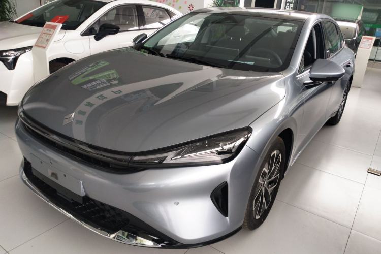 Used Baojun Enjoy 2025 Plug-in Hybrid 140km Standard Version