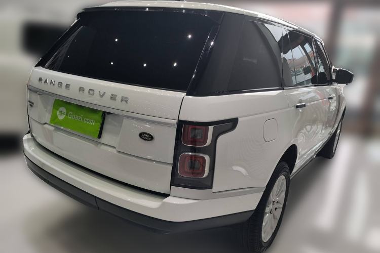 Used Land Rover Range 2018 3.0 SC V6 Vogue Extended-Length Model Rear Right 45 Deg