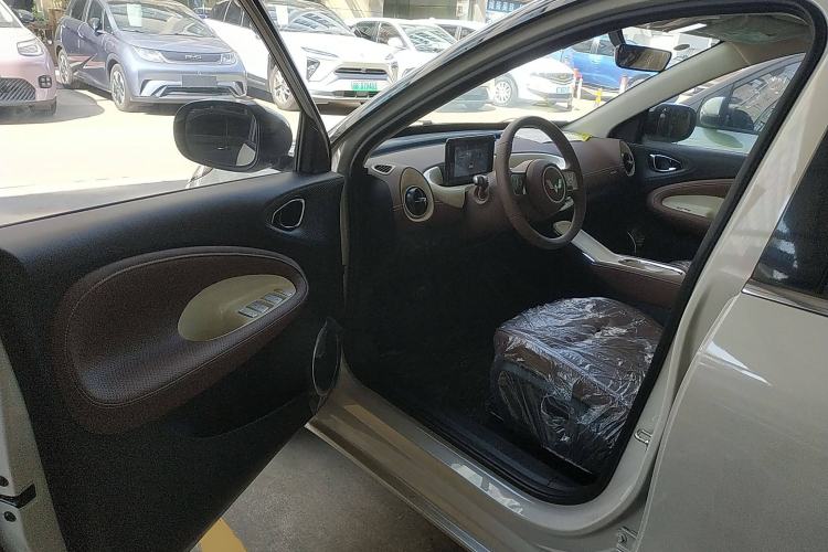 Used Wuling Bingo 2025 333 km Enjoyment Version