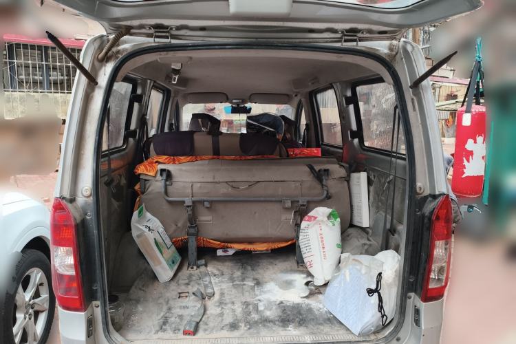 Used Wuling Rongguang V 2016 1.2L Practical Version
