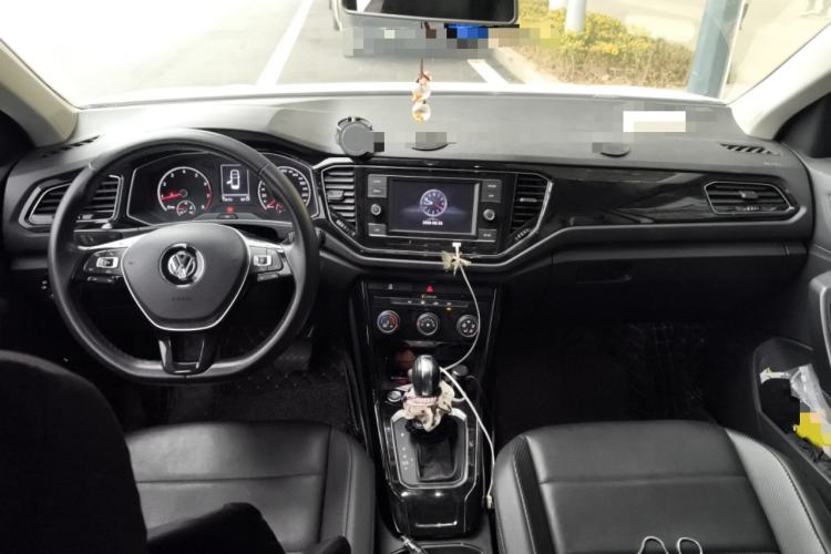 Used Volkswagen T-ROC 2018 280TSI DSG Two-Wheel-Drive Comfort Version China V Standard