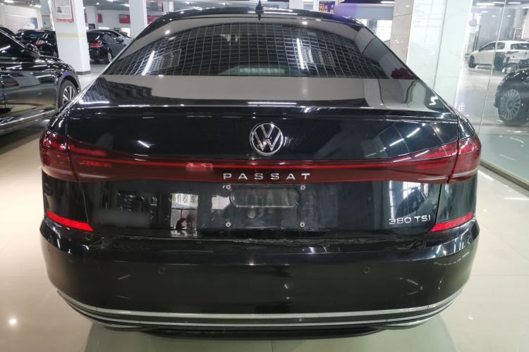 Used Volkswagen Passat 2024 380TSI Starry Luxury Edition