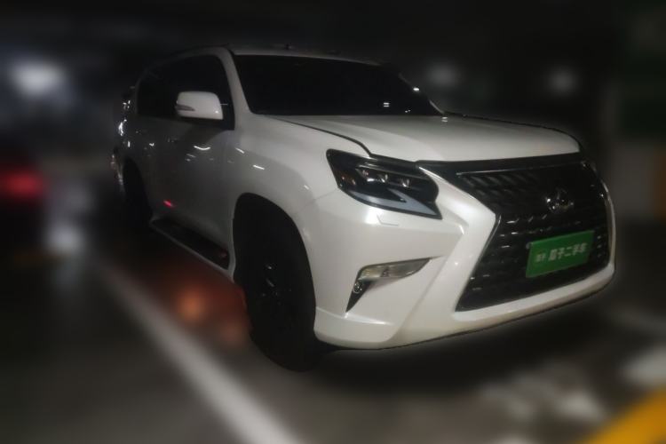 Used Lexus GX  Front Right 45 Deg