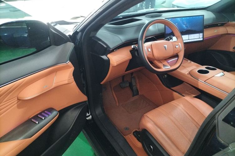 Used Deepal S07 2025 215Max Huawei Qiankun Intelligent Driving ADS SE Range-Extended Version Interior 3