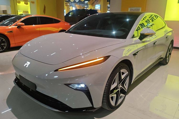 Used Rising F7 2023 Advanced Pro Edition