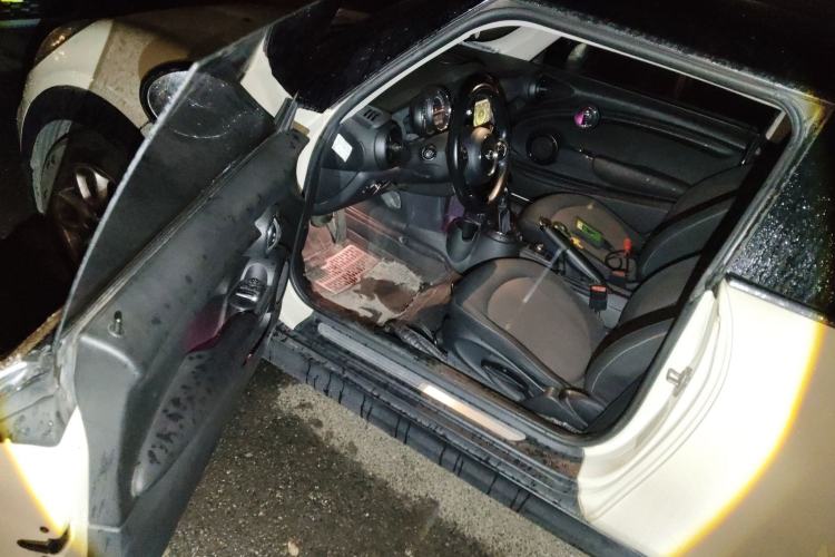 Used MINI 2014 1.5T COOPER Fun Driver Seat