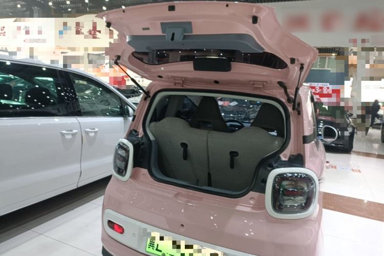 Used Bestune Pony 2025 222km Range Agile Horse Trunk