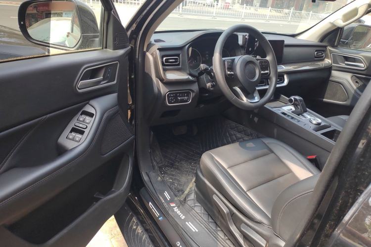 Used Great Wall Poer 2023 2.0T Commercial Version Automatic Diesel Two-Wheel Drive Elite Trim with Long Bed – GW4D20M Driver Seat