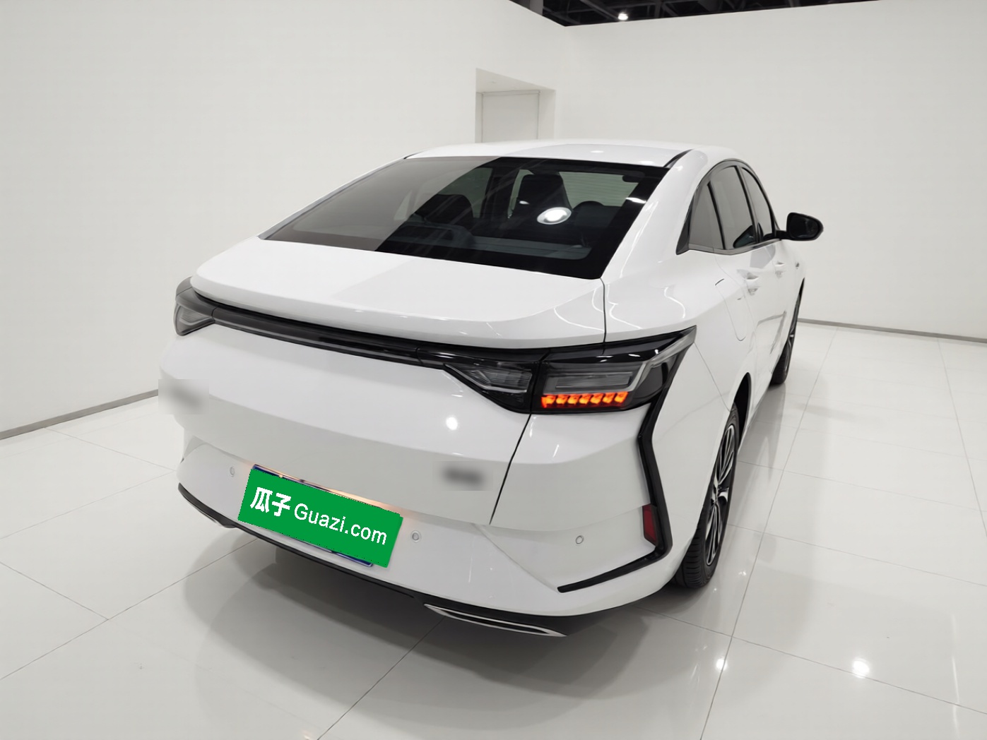 Dongfeng Aeolus Yixuan 2026 1.5L Automatic Luxury Edition — снимка 6