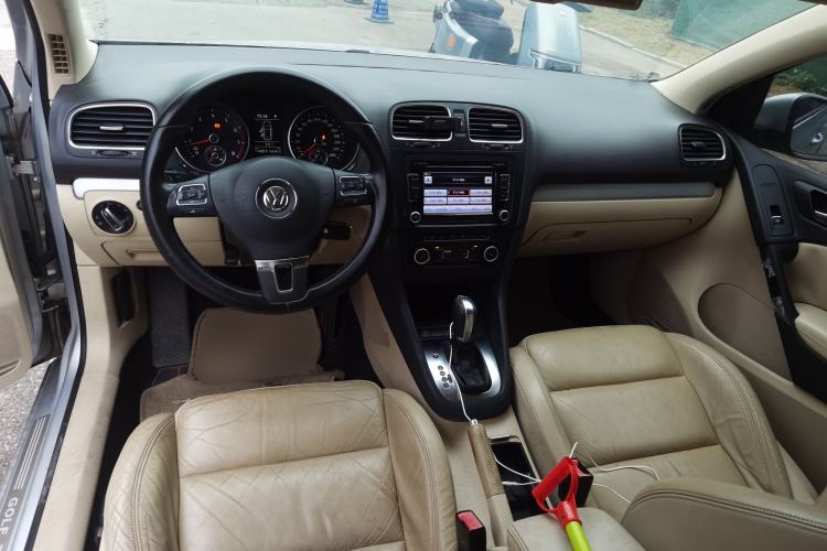 Used Volkswagen Golf 2012 1.4TSI Automatic Luxury Edition
