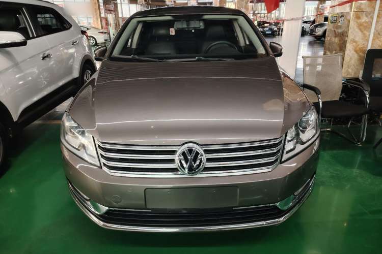 Used Volkswagen Magotan 2015 Facelift 1.8TSI Luxury Model
