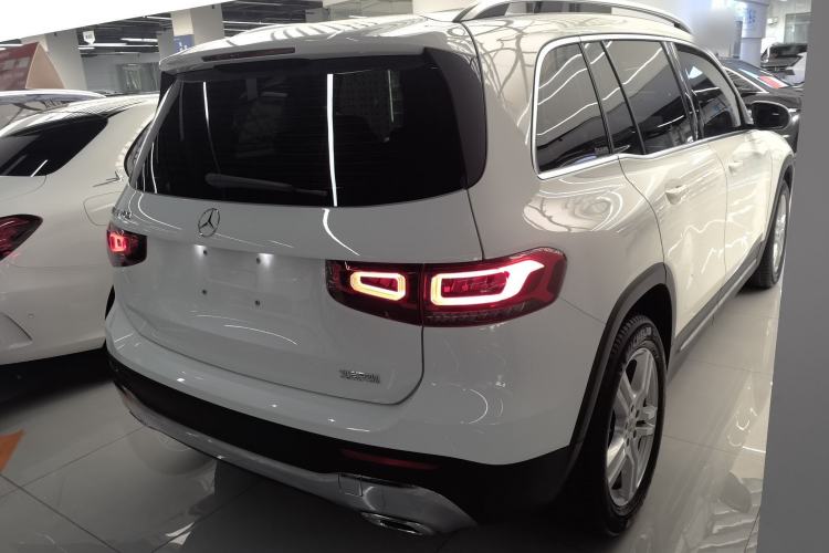 Used Mercedes-Benz GLB 2022 Second Facelift GLB 200 Dynamic Edition Rear Right 45 Deg