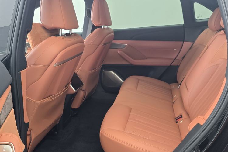 Used ONVO L60 2024 60 kWh Rear-Drive Version