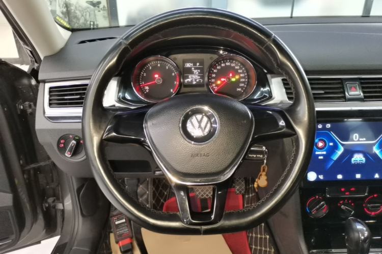 Used Volkswagen Bora 2016 1.6L Automatic Comfort Model
