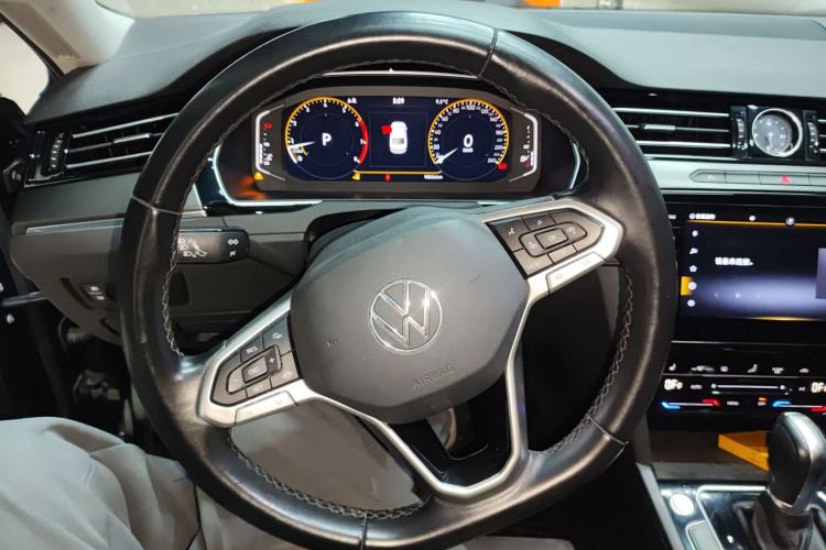 Used Volkswagen Magotan 2020 330TSI DSG Luxury Edition
