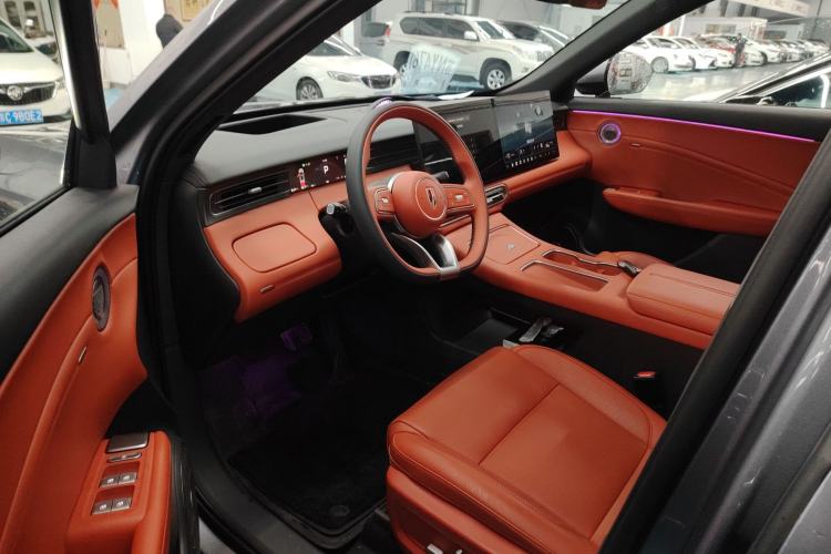 Used Hongqi HS6 PHEV 2026 220 All-Wheel Drive Smart Hybrid Version