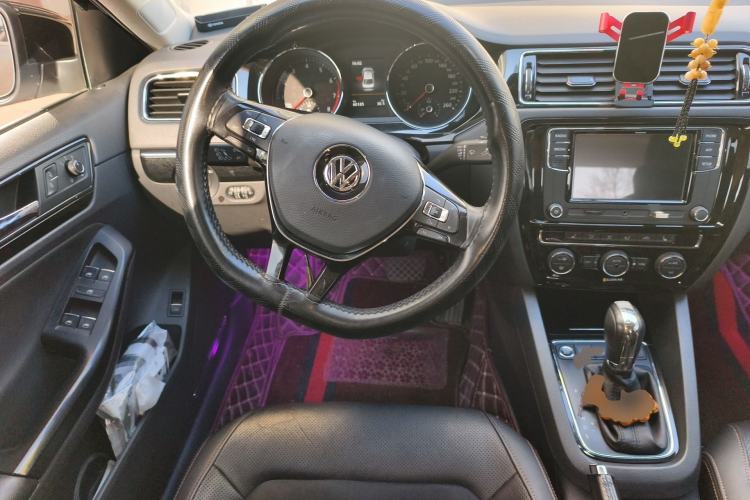 Used Volkswagen Sagitar 2018 280TSI DSG Luxury Model
